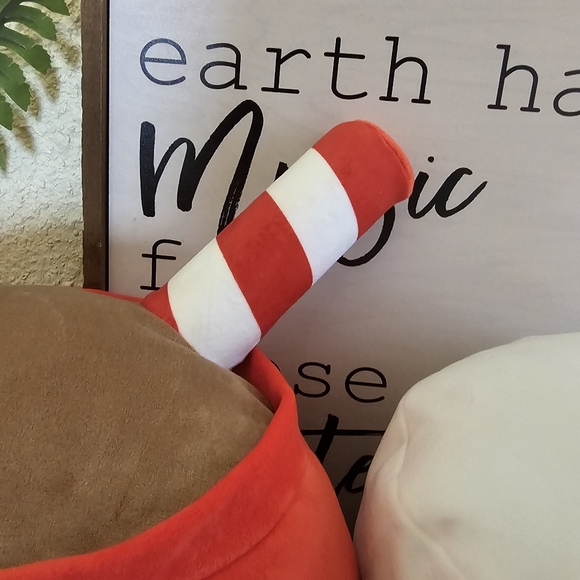 Hallmark Hot Cocoa and Marshmallow Magnetic Plush 18 Inch Better Together BFF - Picture 11 of 16